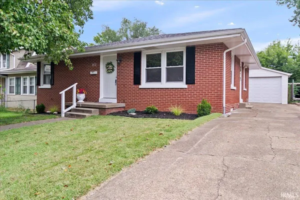 $199,900 | 401 Schreeder Avenue, Evansville, IN 47712