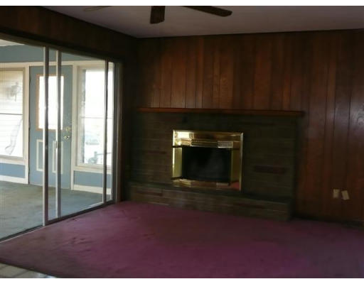 304 Mohawk Road Somerset, MA 02726 - Photo 5 of 12 Gallery Image 5
