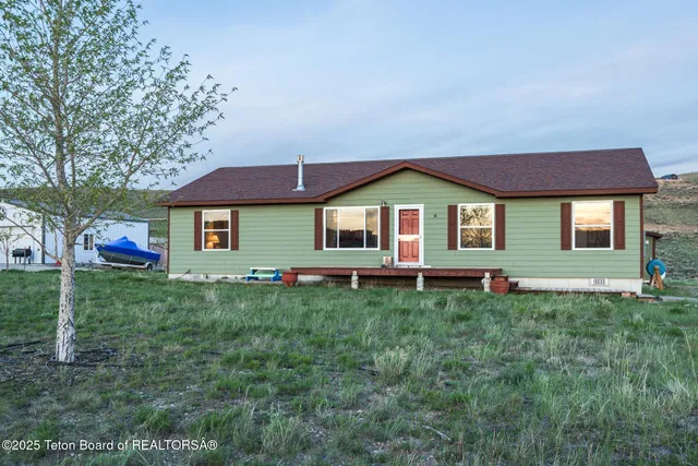 $359,000 | 58 Blackhawk Trail, Pinedale, WY 82941