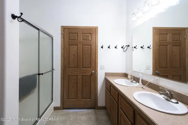 $339,000 | 58 Blackhawk Trail, Pinedale, WY 82941