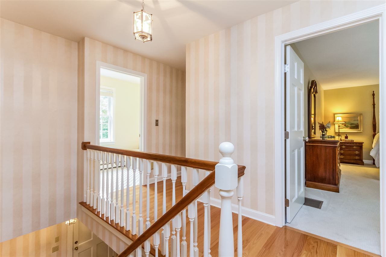 15 Flintlock Road Bedford, NH 03110 - Photo 20 of 39