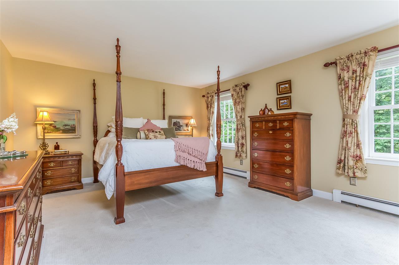 15 Flintlock Road Bedford, NH 03110 - Photo 21 of 39