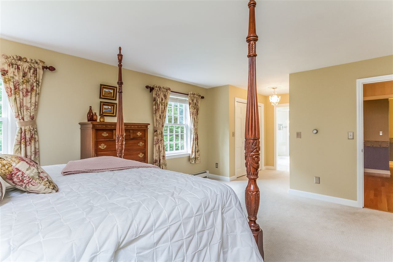 15 Flintlock Road Bedford, NH 03110 - Photo 23 of 39