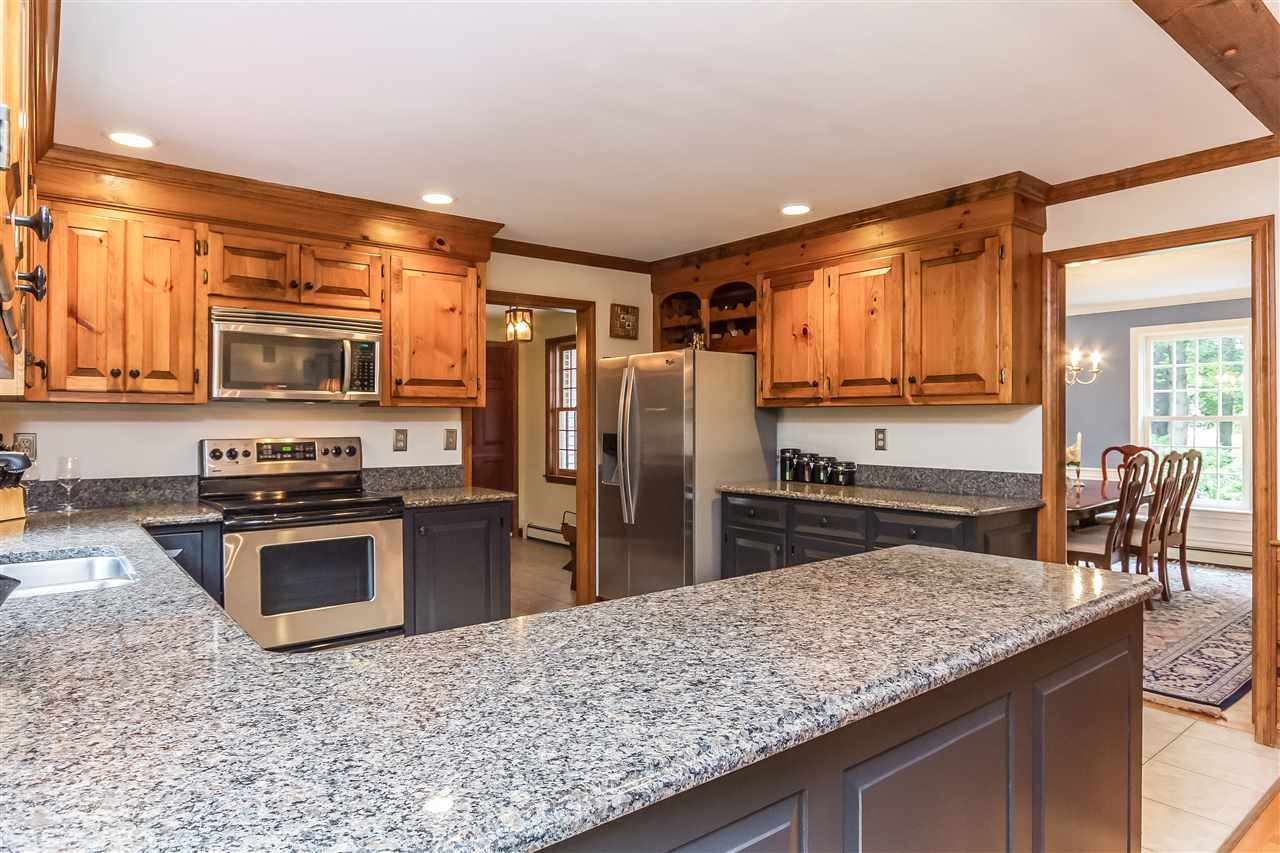 15 Flintlock Road Bedford, NH 03110 - Photo 8 of 39