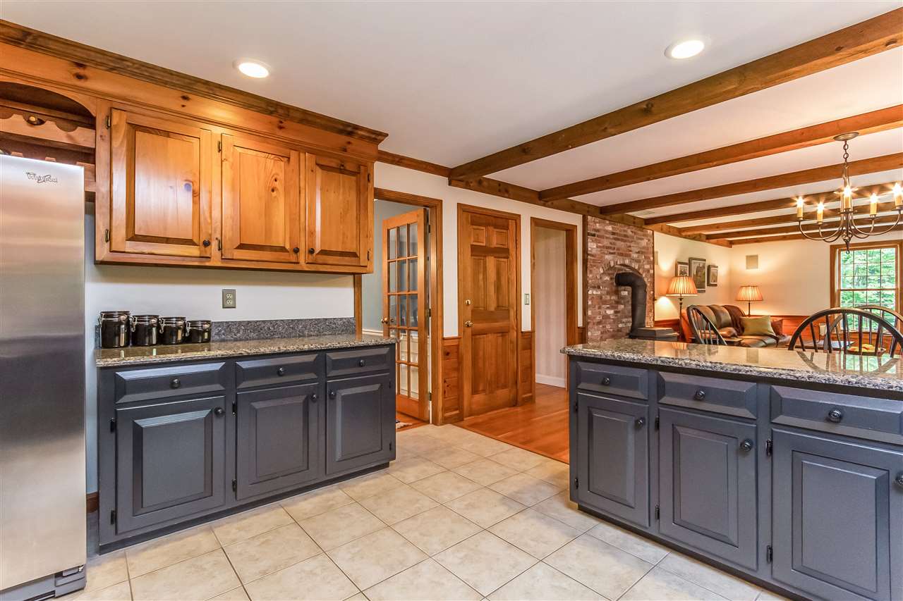 15 Flintlock Road Bedford, NH 03110 - Photo 10 of 39