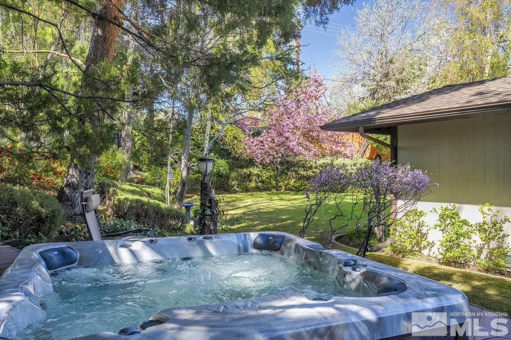 165 Moore Lane Reno, NV 89509 - Photo 24 of 39 Photo 25