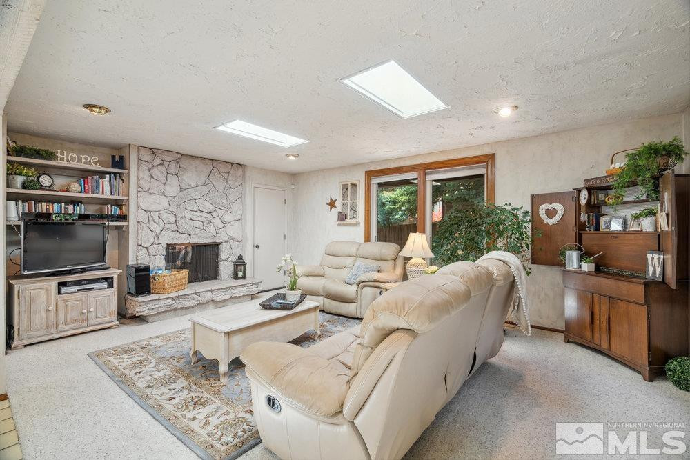 165 Moore Lane Reno, NV 89509 - Photo 9 of 39 Photo 9