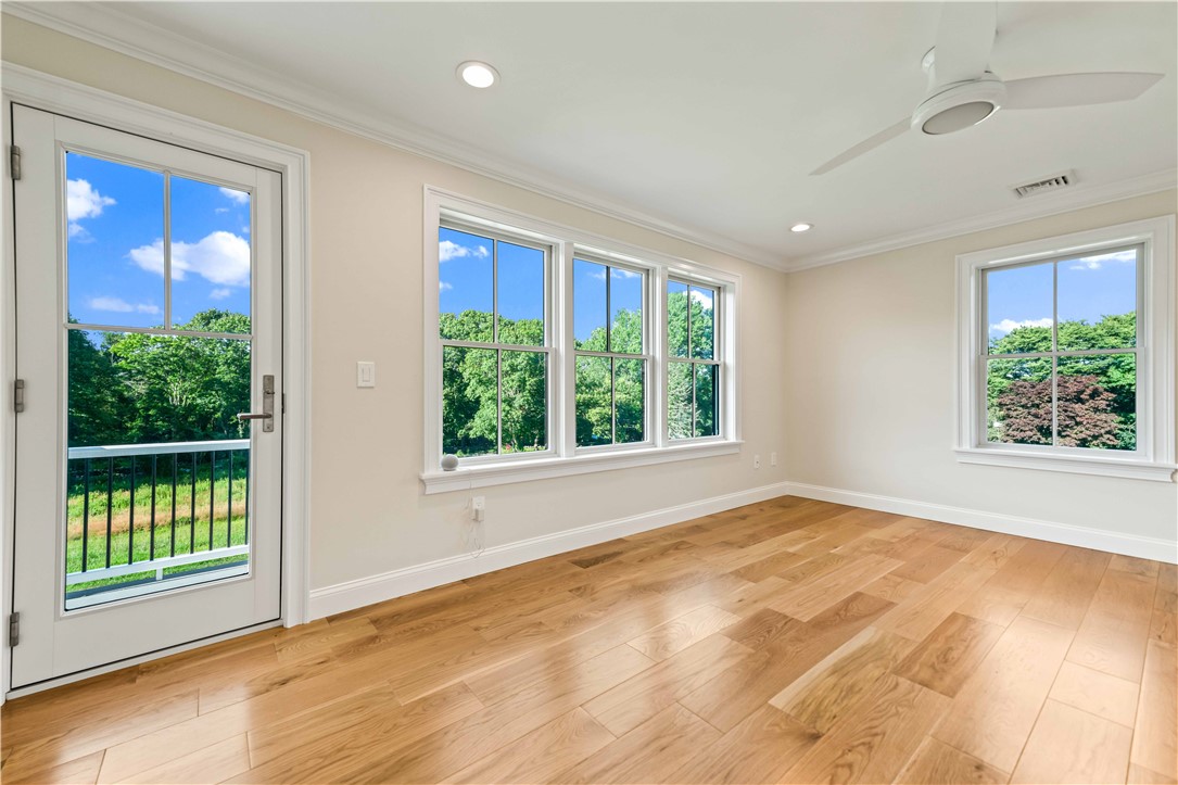 416 Bridgetown Road South Kingstown, RI 02874 - Photo 21 of 39 2nd Floor Primary