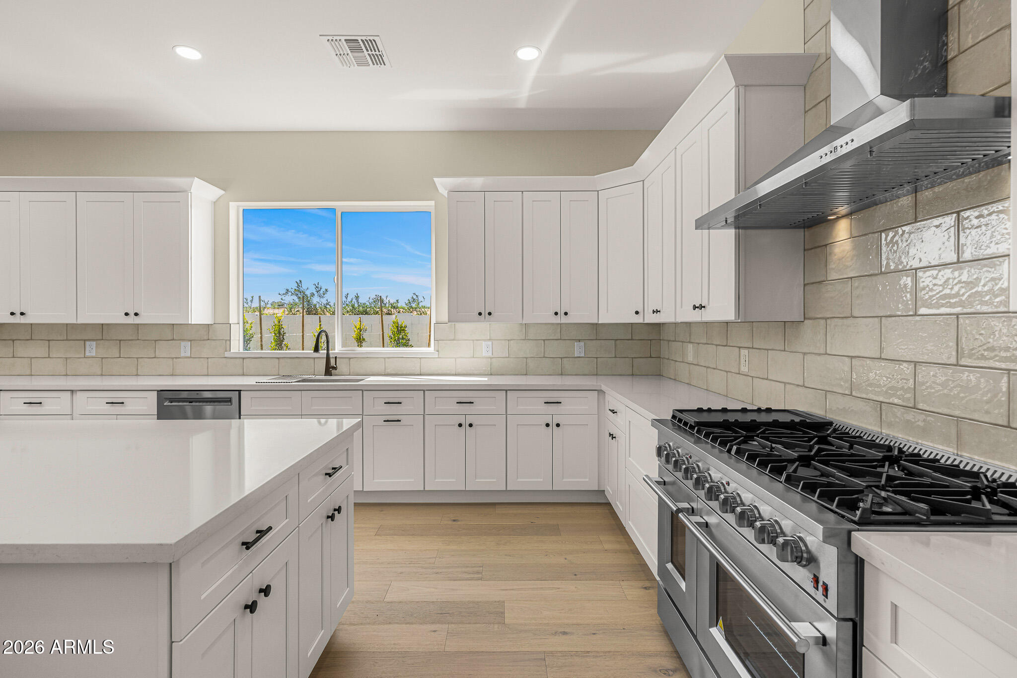 3002 North 53rd Place Phoenix, AZ 85018 - Photo 15 of 46 kitchen2