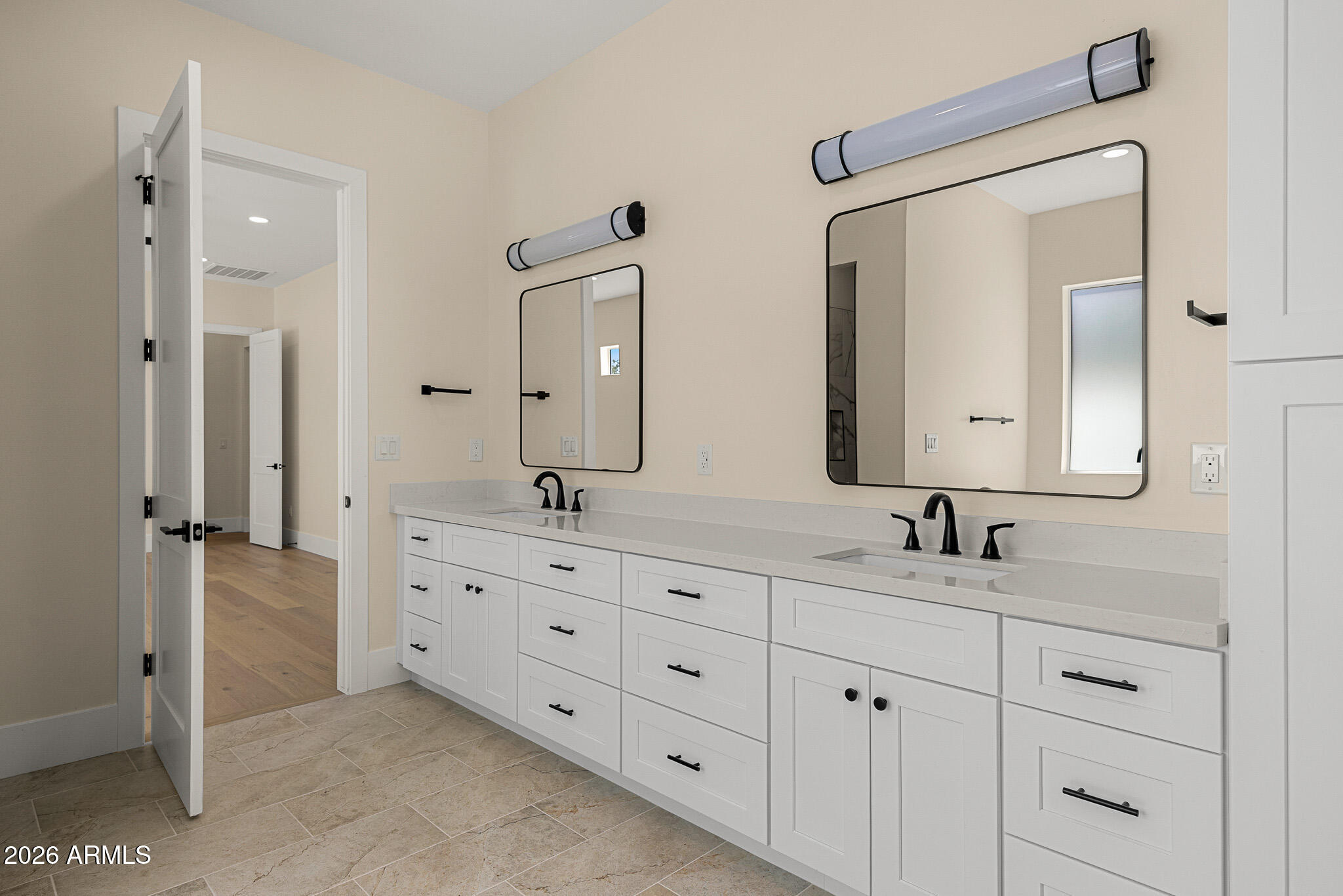 3002 North 53rd Place Phoenix, AZ 85018 - Photo 20 of 46 primary bath