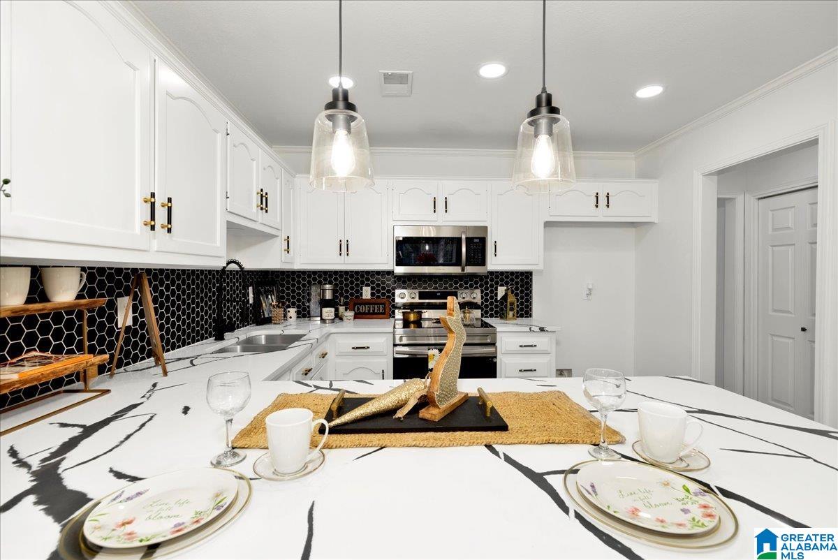 159 Pebble Lane Alabaster, AL 35007 - Photo 11 of 40