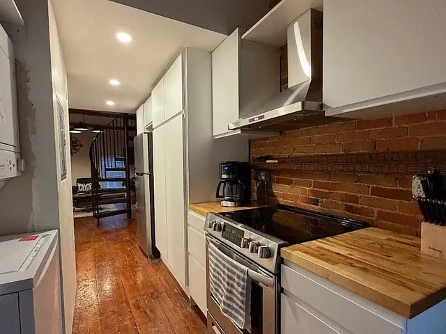 $3,500 | 25 State Street, Unit 302, Newburyport, MA 01950