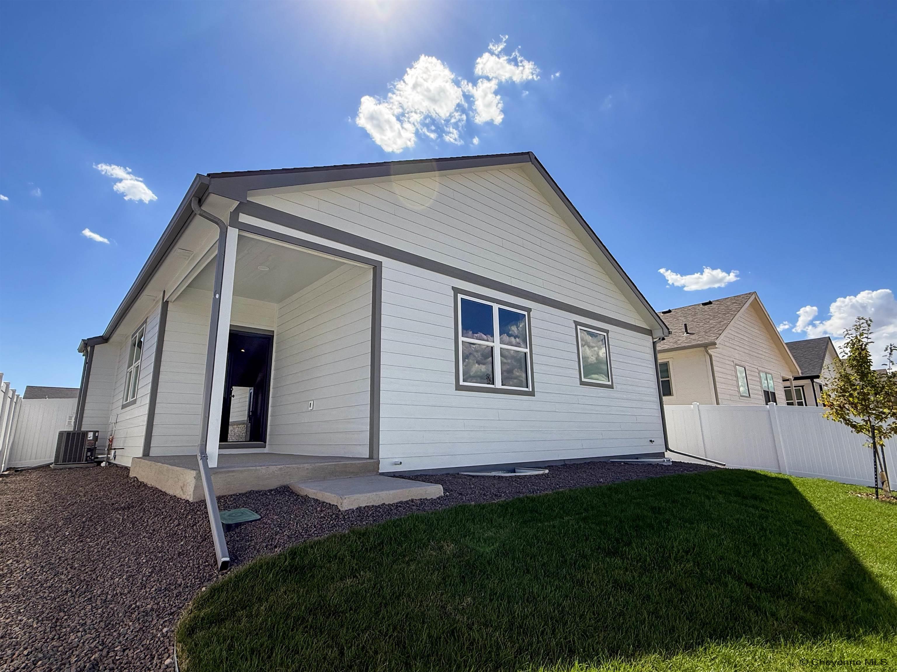3326 Thomas Road Cheyenne, WY 82009 - Photo 10 of 13 Gallery Image 10