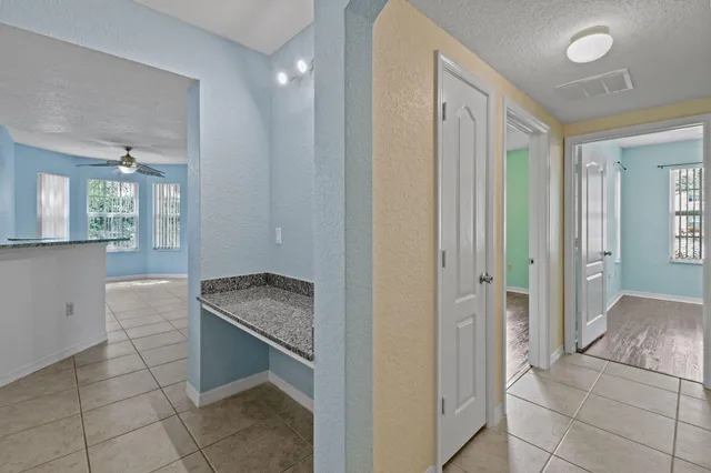 $1,950 | 148 Southwest Peacock Boulevard, Unit 25101, Port St. Lucie, FL 34986