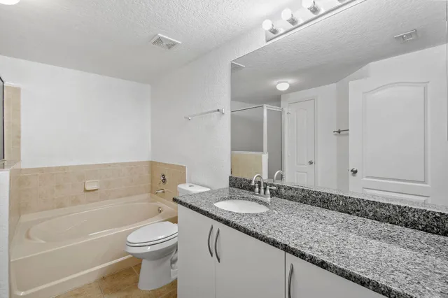 $1,950 | 148 Southwest Peacock Boulevard, Unit 25101, Port St. Lucie, FL 34986