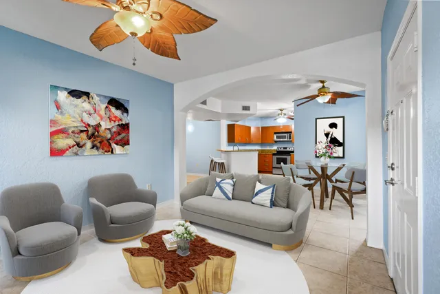 $1,950 | 148 Southwest Peacock Boulevard, Unit 25101, Port St. Lucie, FL 34986