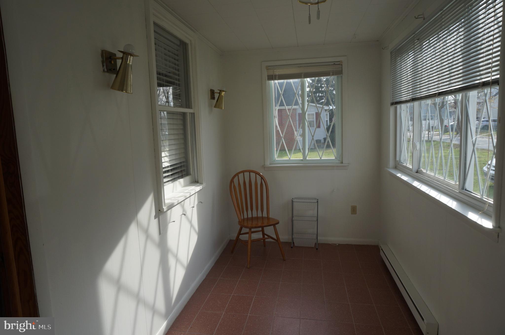 2115 Oak Road Baltimore, MD 21219 - Photo 11 of 29