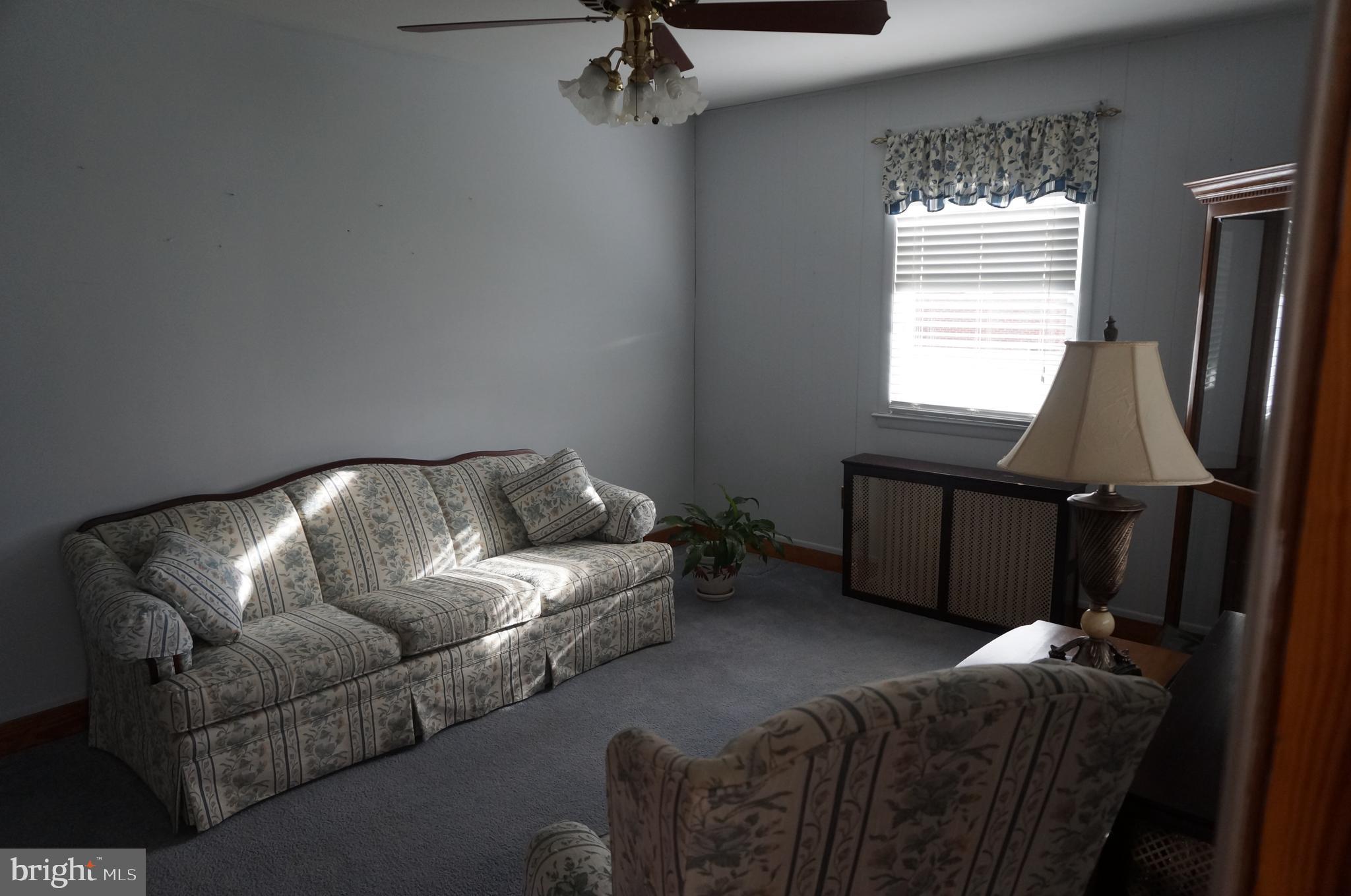 2115 Oak Road Baltimore, MD 21219 - Photo 13 of 29