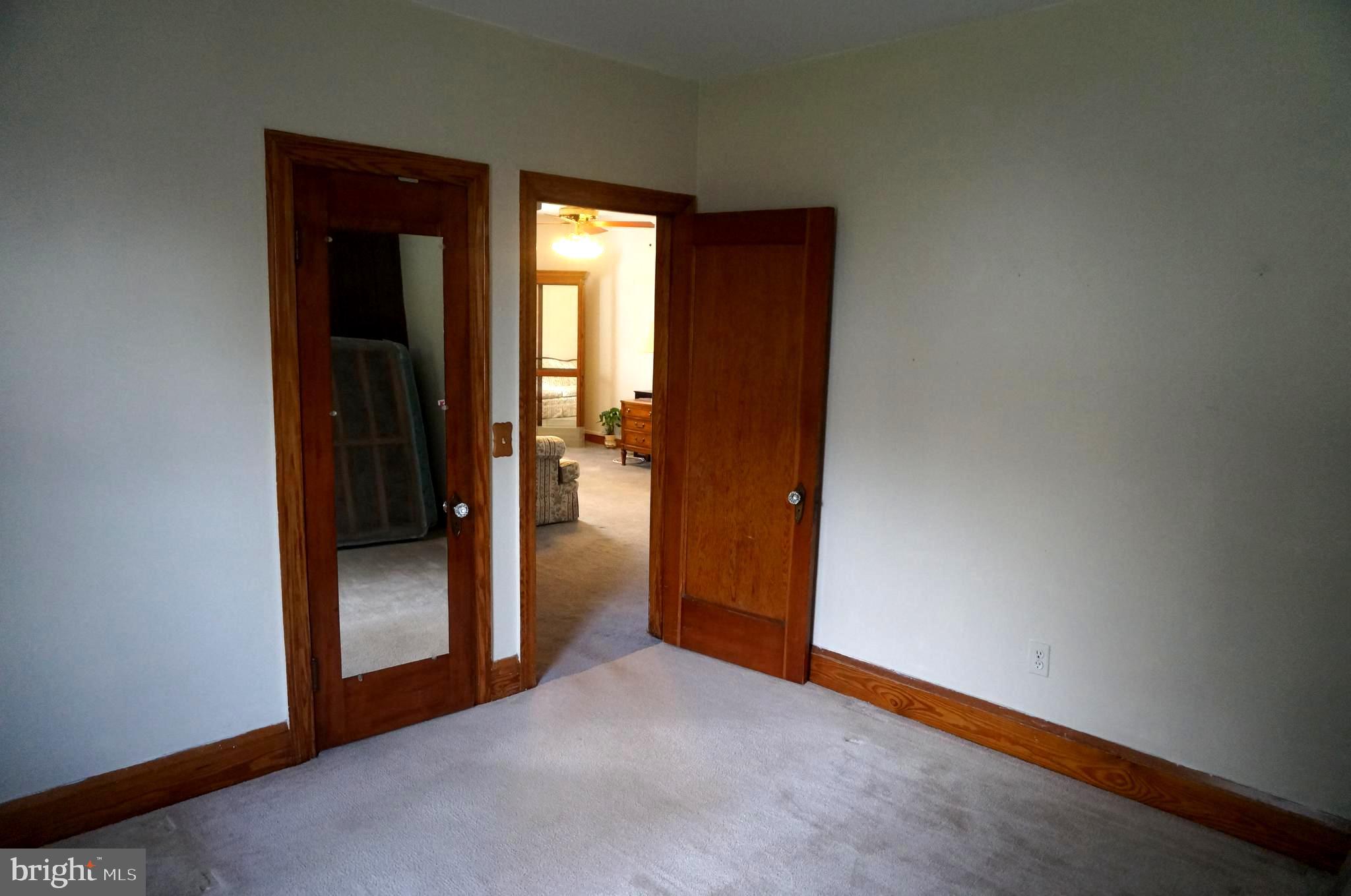 2115 Oak Road Baltimore, MD 21219 - Photo 20 of 29