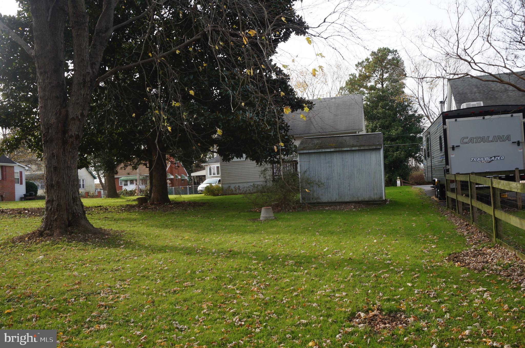 2115 Oak Road Baltimore, MD 21219 - Photo 9 of 29