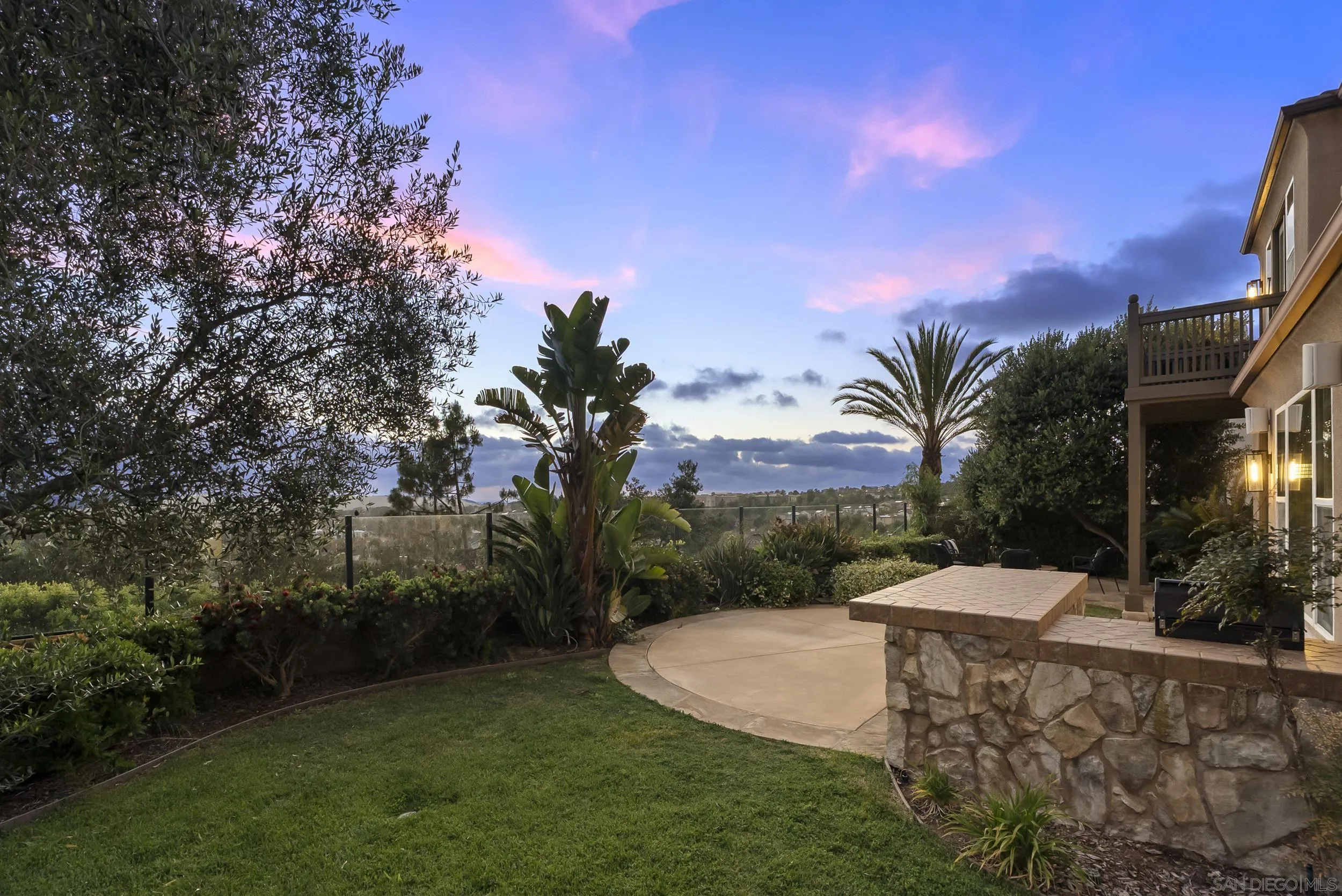 7663 Circulo Sequoia Carlsbad, CA 92009 - Photo 24 of 34