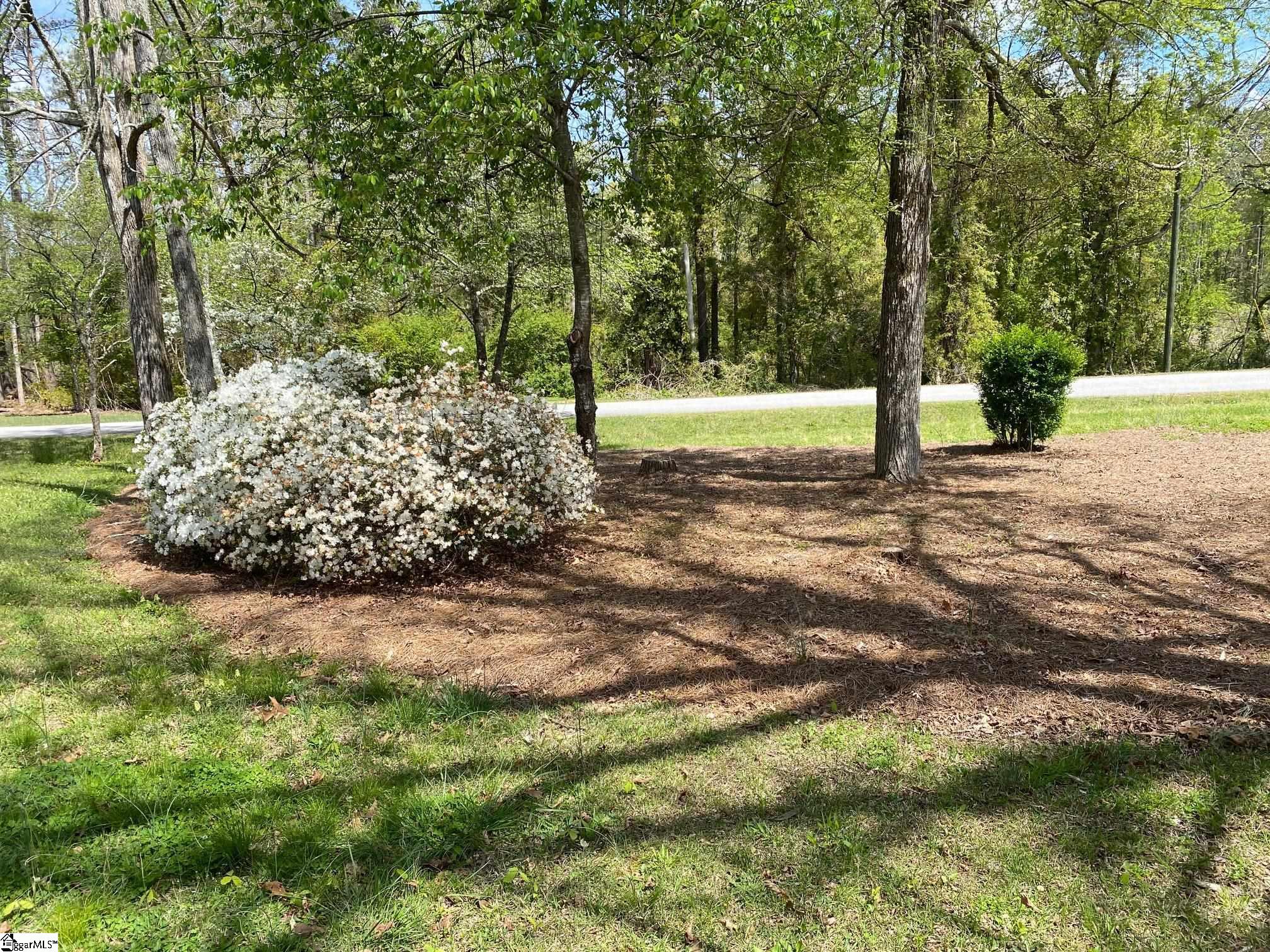 75 Creekfield Road Clinton, SC 29325 - Photo 6 of 36