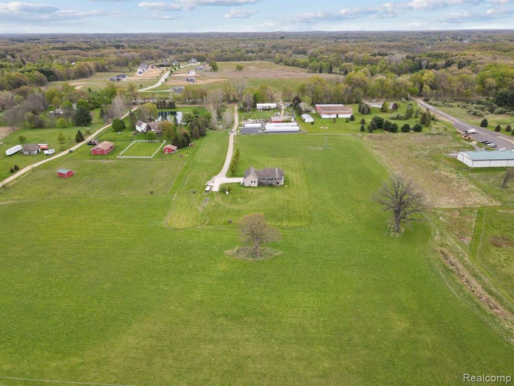 5138 Pingree Road Howell, MI 48843 - Photo 34 of 35