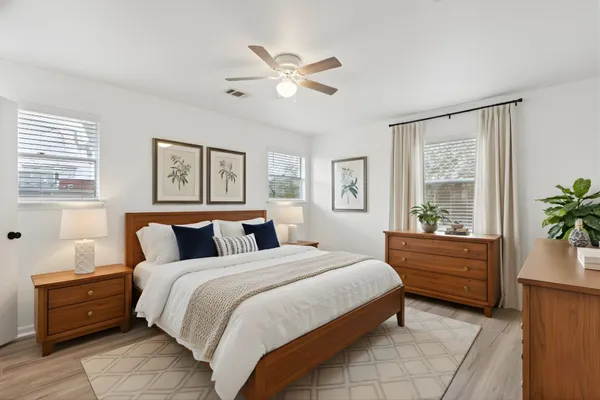 $2,200 | 2114 Briarview Drive, Houston, TX 77077