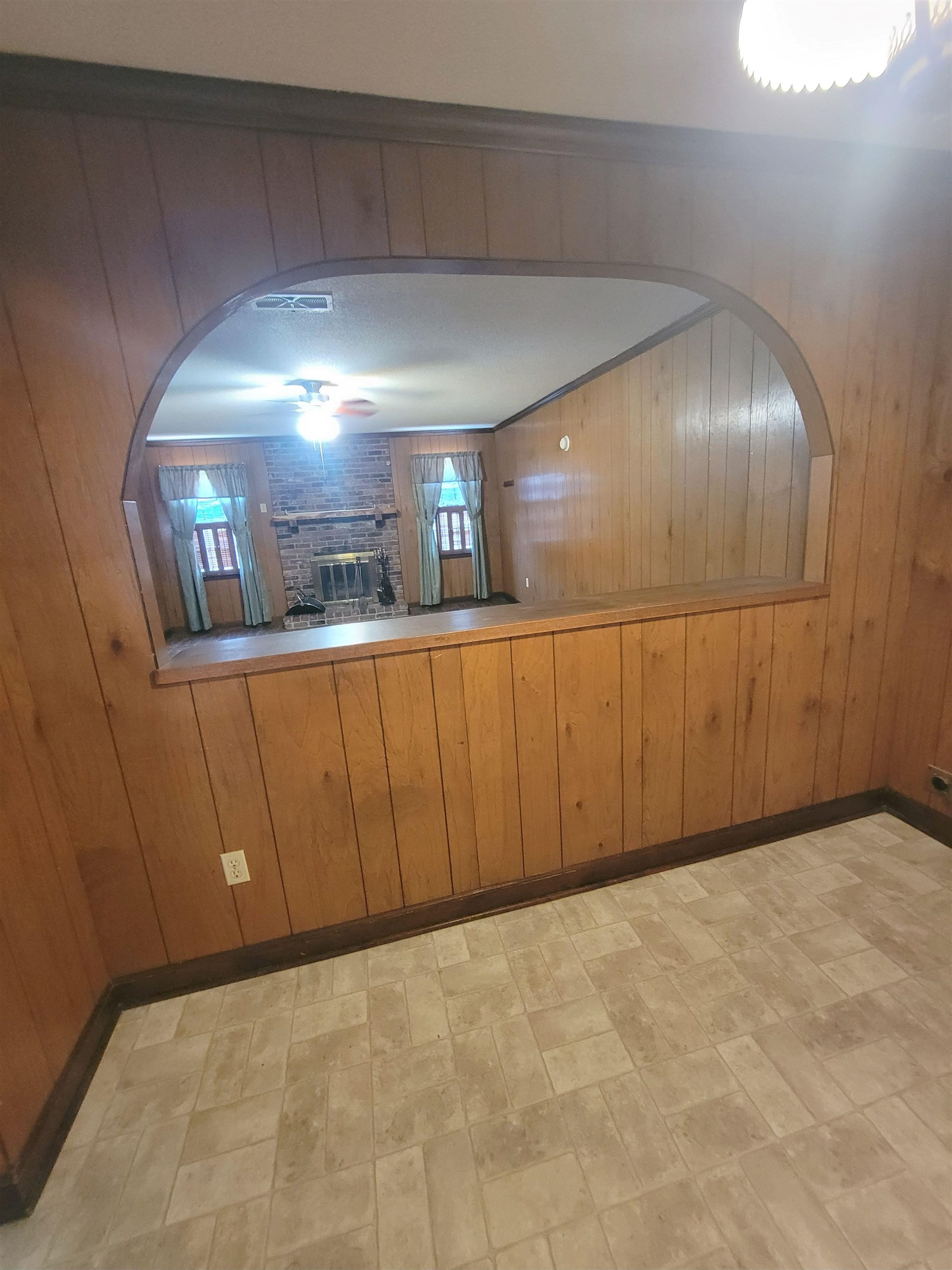 1263 South Perkins Road Memphis, TN 38117 - Photo 16 of 35 a view of an empty room