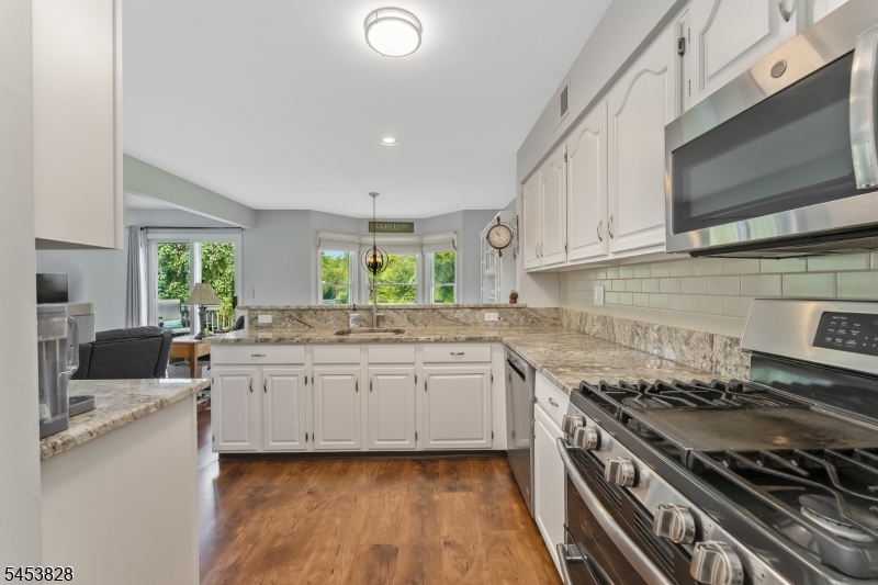 28 Pond Ridge Drive Clinton, NJ 08809 - Photo 13 of 49 Gallery Image 13