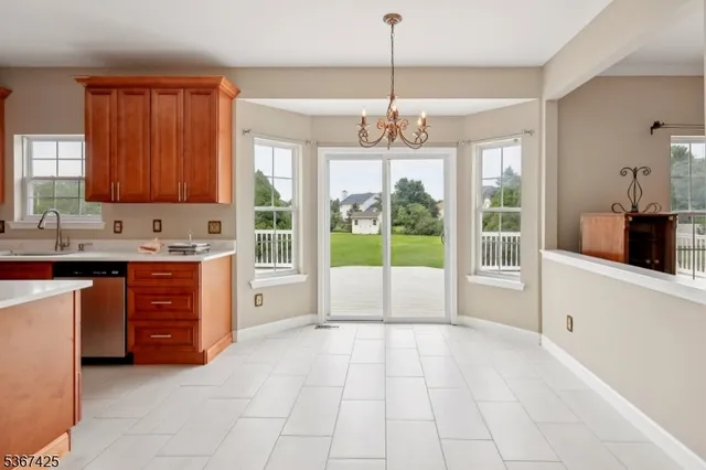 $4,800 | 5 Abate Court, Unit 1, Somerset, NJ 08873