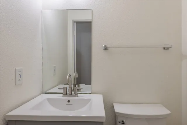 $1,500 | 705 Buttonwood Street, Bastrop, TX 78602