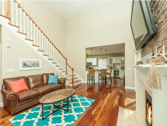 254 Pine Hill Road York, ME 03902 - Photo 11 of 32 Gallery Image 11