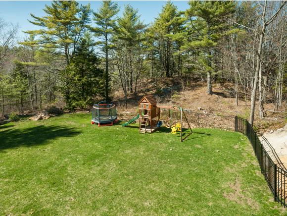 254 Pine Hill Road York, ME 03902 - Photo 28 of 32 Gallery Image 28
