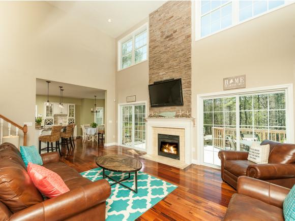 254 Pine Hill Road York, ME 03902 - Photo 10 of 32 Gallery Image 10