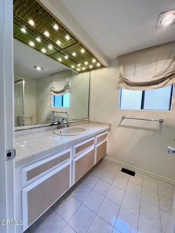 $3,900 | 127 Seaspray Way, Port Hueneme, CA 93041