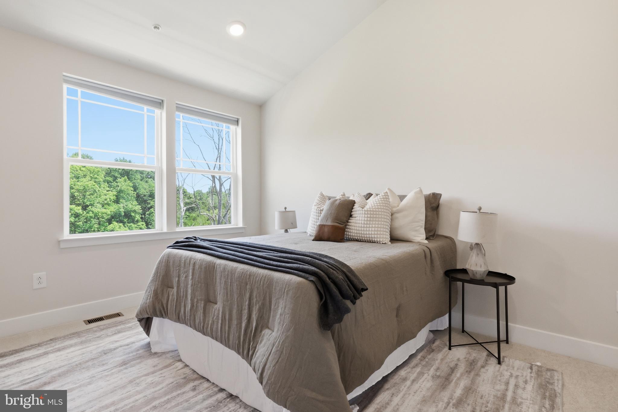 2403 Woodlands Road Baltimore, MD 21244 - Photo 24 of 63