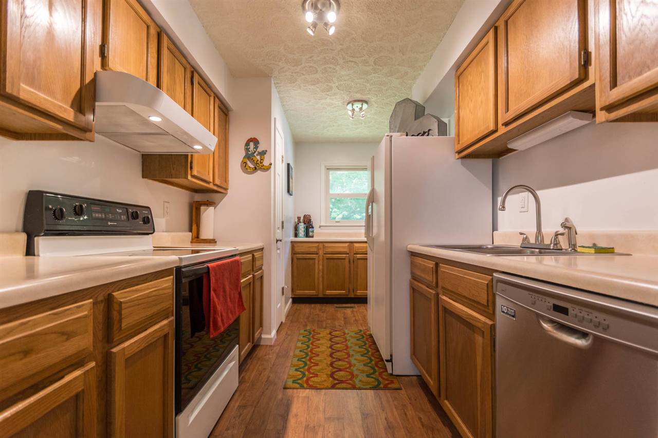 7250 Zikes Road South Bloomington, IN 47401 - Photo 9 of 29 Gallery Image 9