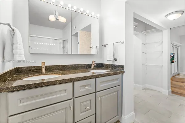 $6,500 | 3145 Virginia Street, Unit 4, Miami, FL 33133