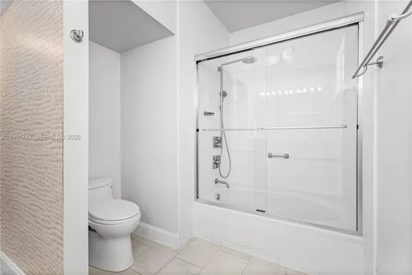 $6,500 | 3145 Virginia Street, Unit 4, Miami, FL 33133