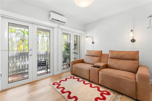 $6,500 | 3145 Virginia Street, Unit 4, Miami, FL 33133