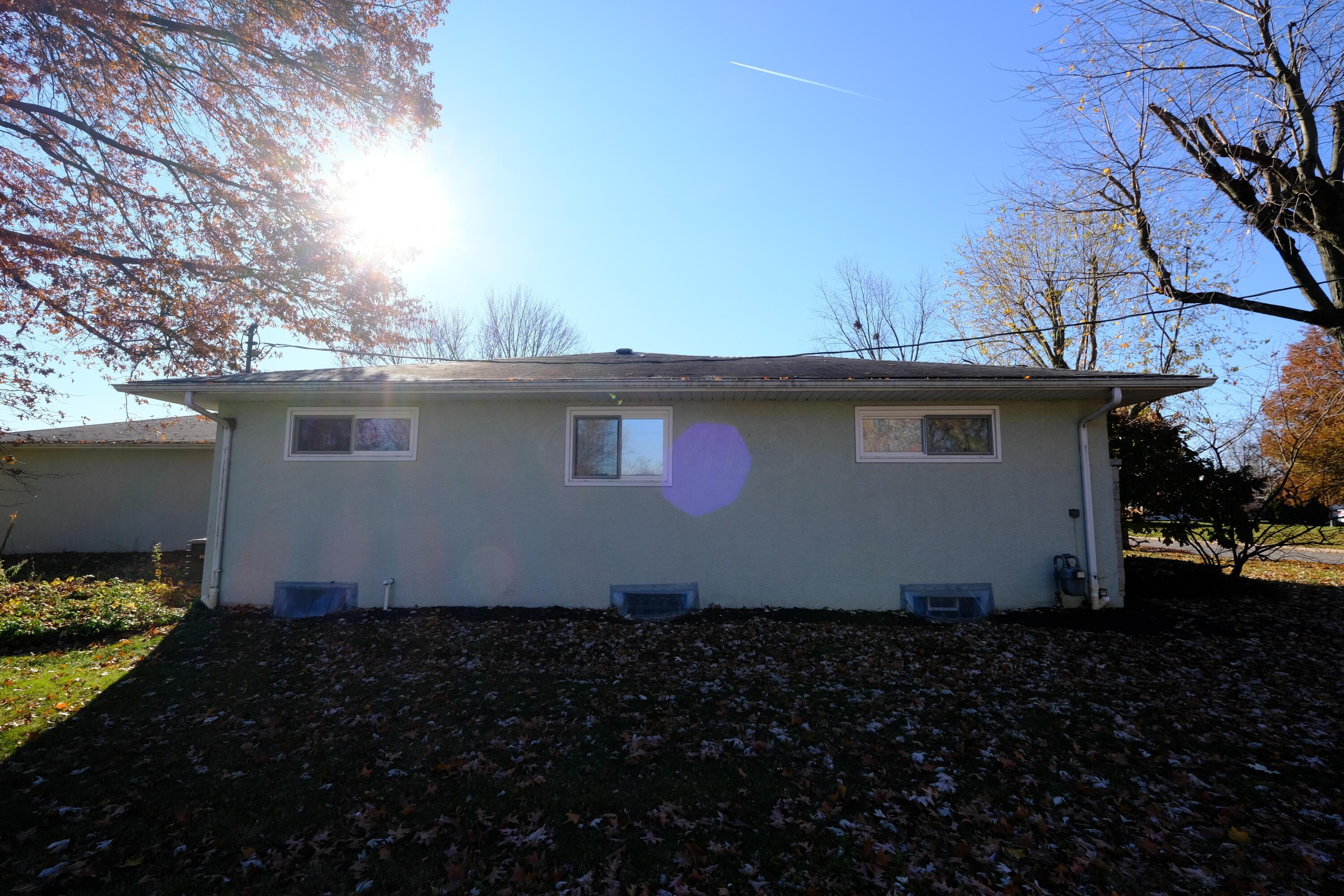 798 Bernhard Road Columbus, OH 43213 - Photo 11 of 54 DSCF2666