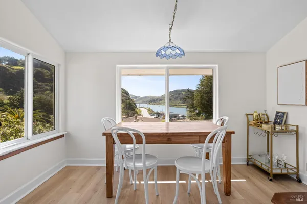 $950,000 | 9500 El Camino, Jenner, CA 95450