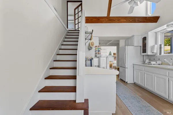 $950,000 | 9500 El Camino, Jenner, CA 95450