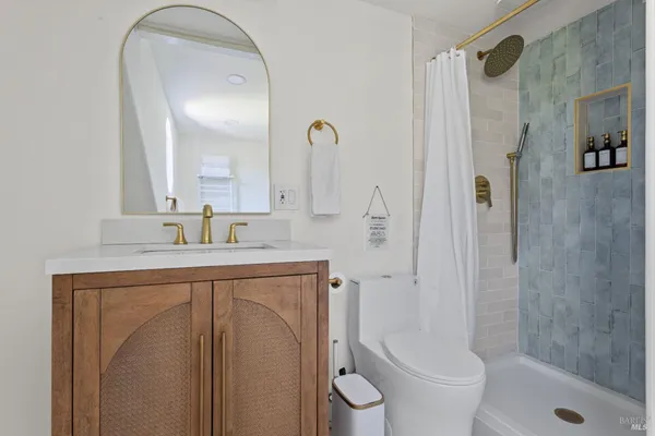 $950,000 | 9500 El Camino, Jenner, CA 95450