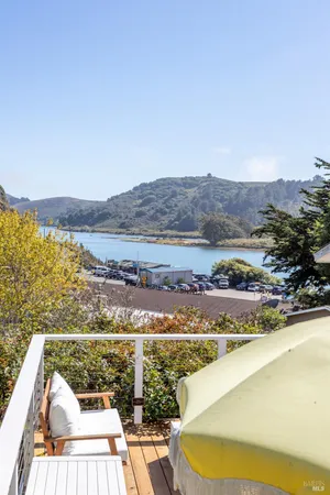 $950,000 | 9500 El Camino, Jenner, CA 95450