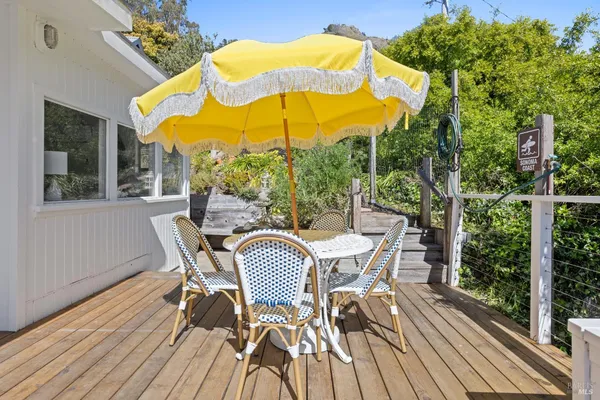 $950,000 | 9500 El Camino, Jenner, CA 95450