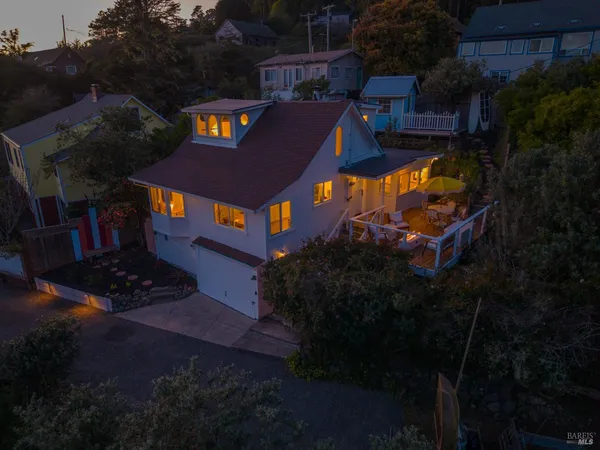 $950,000 | 9500 El Camino, Jenner, CA 95450