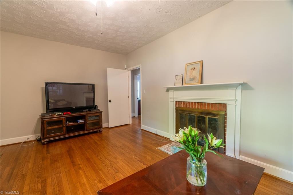 1615 Rankin Road Greensboro, NC 27405 - Photo 26 of 29
