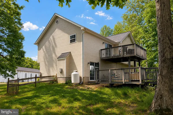 $464,900 | 23801 McIntosh Road, Hollywood, MD 20636